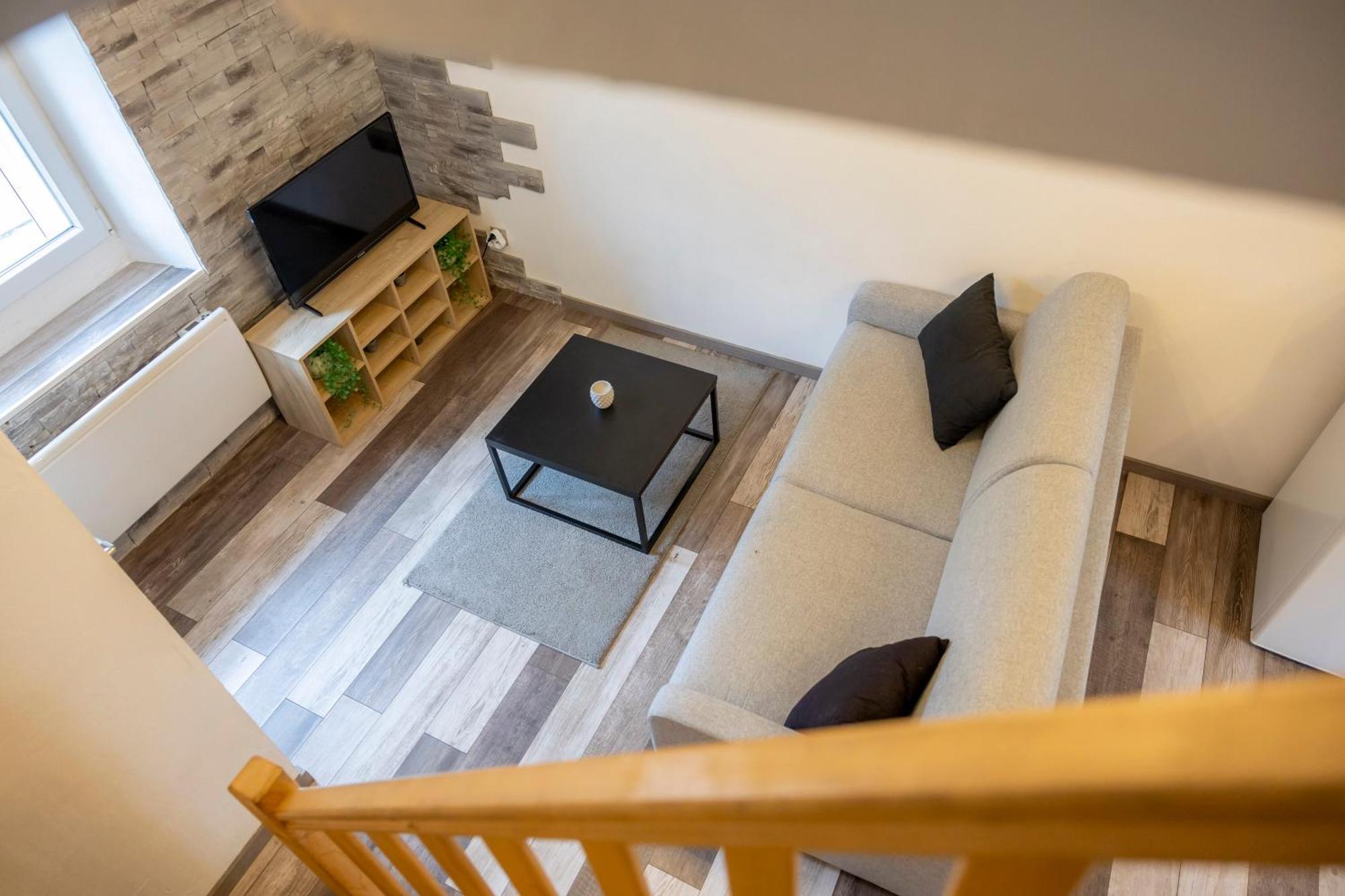T2 Contemporain Idealement Situe Briancon  Exterior photo